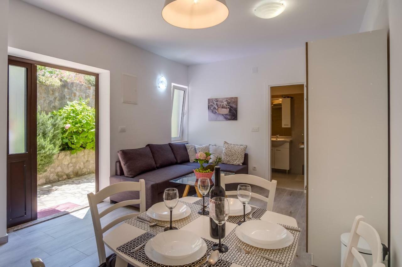 Cuore di Milka Apartments Veli Losinj Bagian luar foto