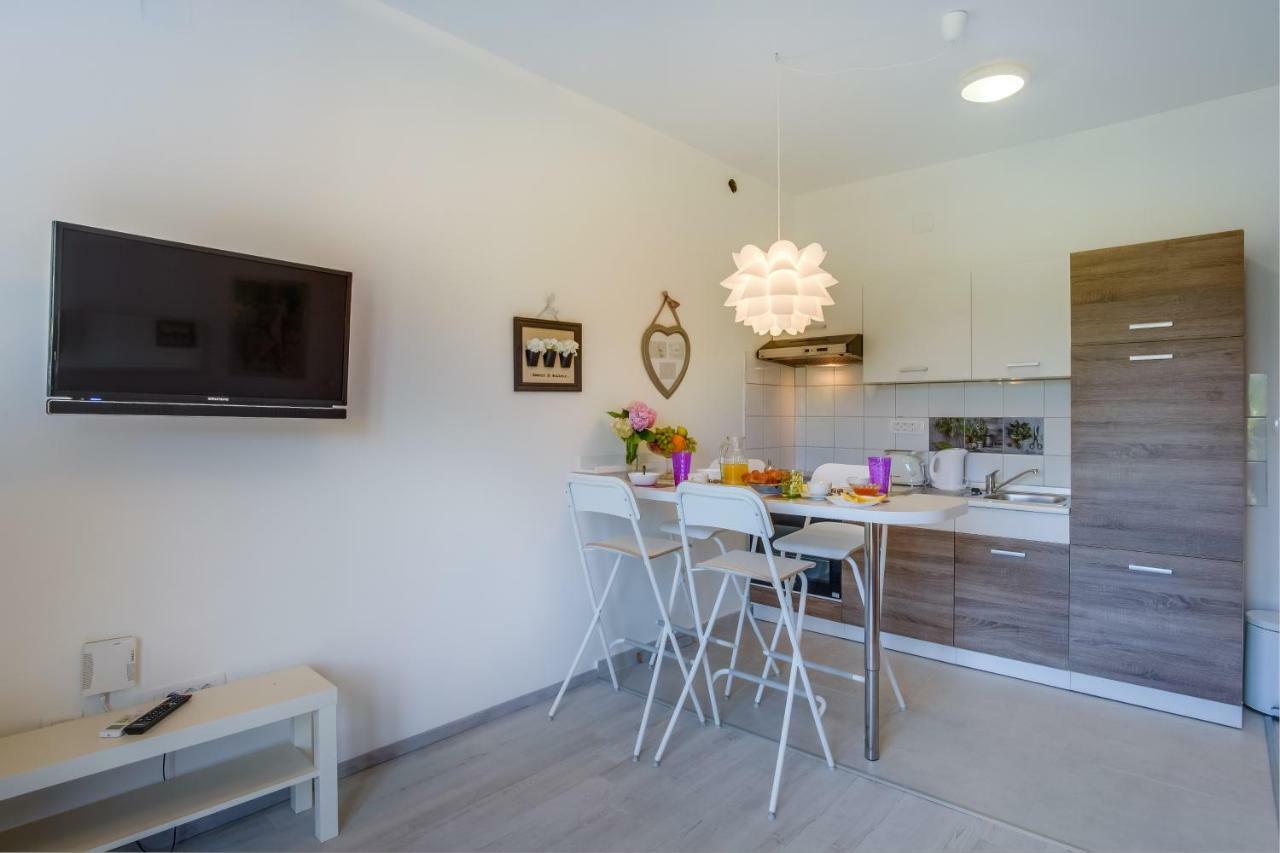Cuore di Milka Apartments Veli Losinj Bagian luar foto