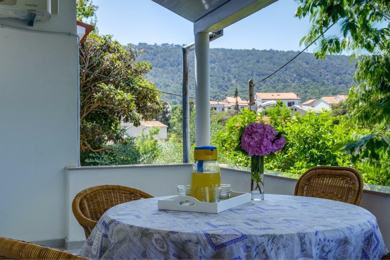 Cuore di Milka Apartments Veli Losinj Bagian luar foto