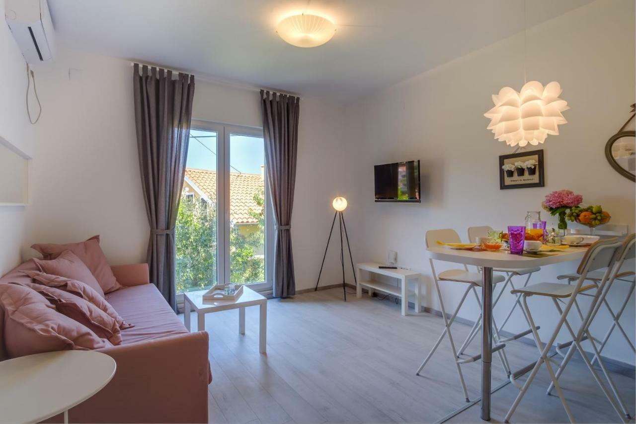 Cuore di Milka Apartments Veli Losinj Bagian luar foto