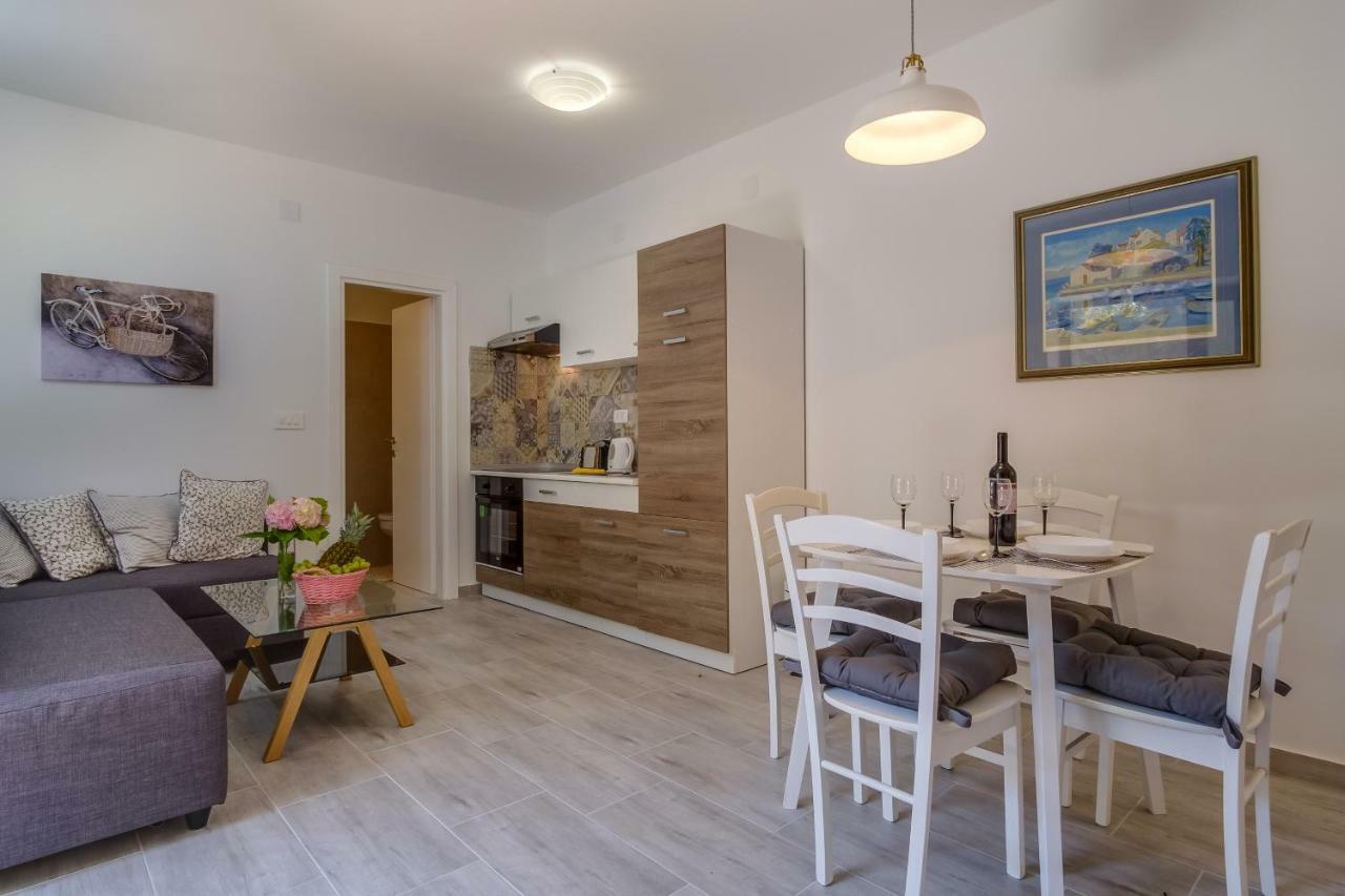 Cuore di Milka Apartments Veli Losinj Bagian luar foto
